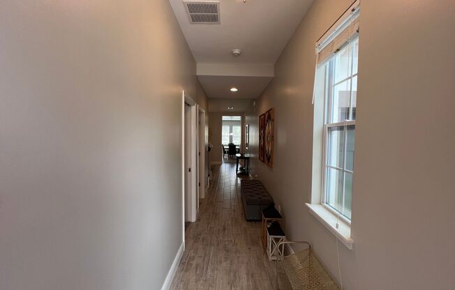 Perfect Home waiting for you! FULLY FURNISHED!