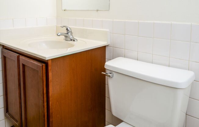 1 bed, 1 bath, 600 sqft, $975, Unit 12-A1