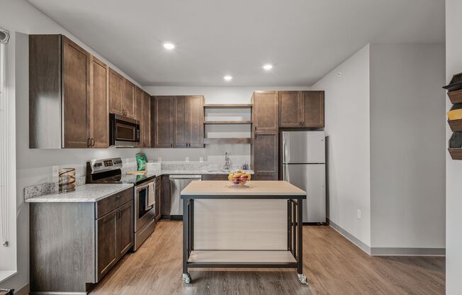3 beds, 2 baths, 1,137 sqft, $2,520, Unit 314