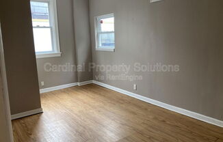 4 beds, 2 baths, 1,992 sqft, $1,600
