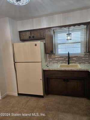 3 beds, 2 baths, 1,455 sqft, $3,200