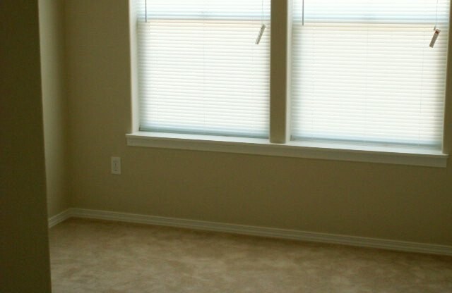 Gorgeous Single Family home in great condition with private patio at unbeatable Price! - Coming Soon!