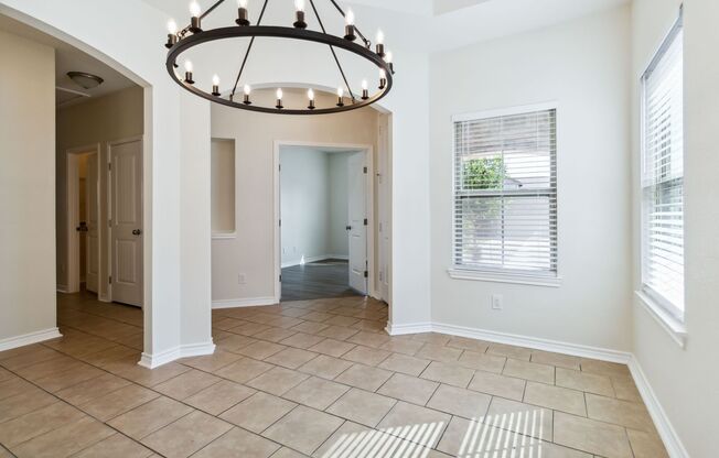 9046 Indigo Lk, San Antonio, TX 78245