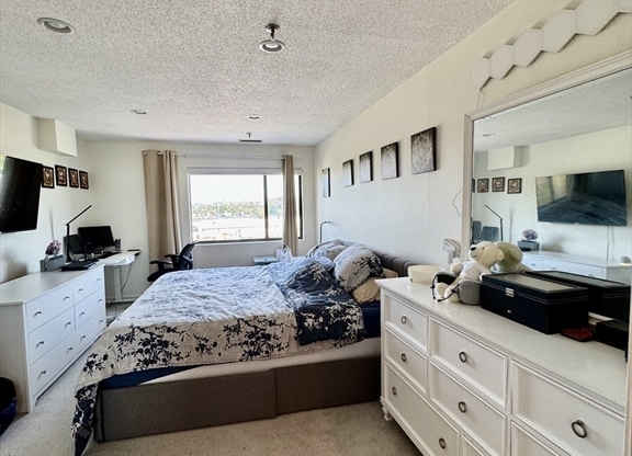 2 beds, 2 baths, 1,206 sqft, $3,000, Unit 402