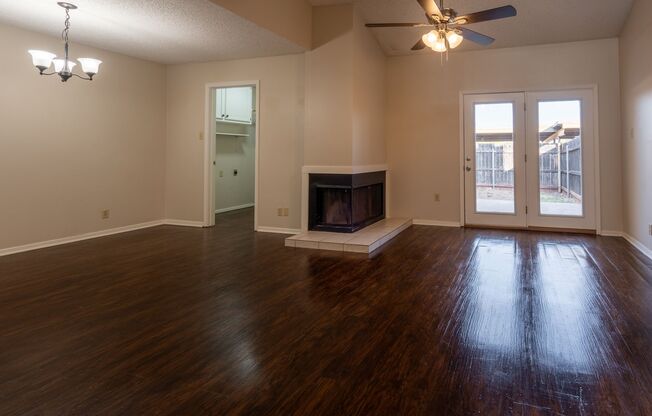 Spacious & Modern 3-Bedroom Home with High Ceilings and Smart Features - Perfect Blend of Comfort and Convenience!