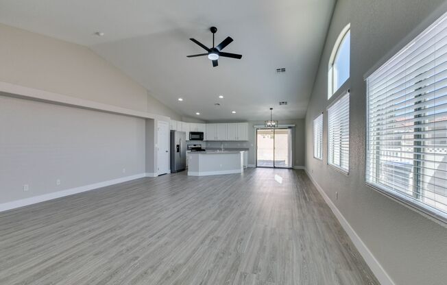 REMODELED 5 BEDROOM HOME IN NORTH LAS VEGAS