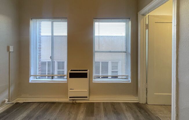 Burlington Apts...NY Style Charm...Upgrade Apartments Available! CALL NOW!