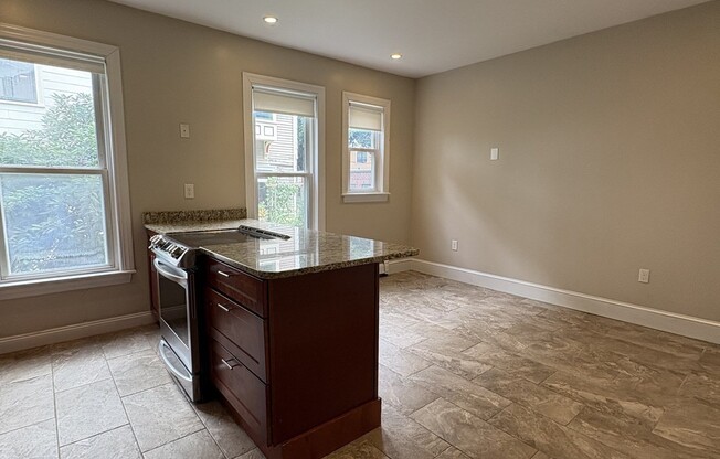 3 beds, 2 baths, 1,372 sqft, $3,700, Unit 1
