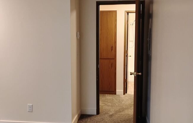 2 beds, 1.5 baths, 875 sqft, $1,250, Unit 257-636