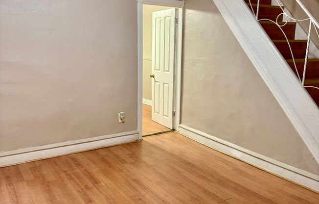 2440 N Hollywood St – For Rent