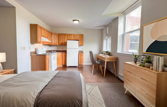 990 Wethersfield Ave / Luca Investments LLC