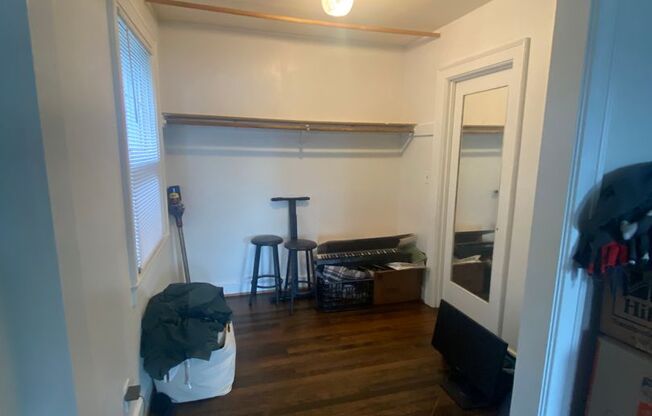 Studio, 1 bath, 520 sqft, $1,495, Unit 204