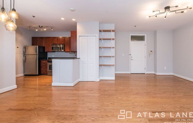 1 Bed/1 Bath off 14th St NW!