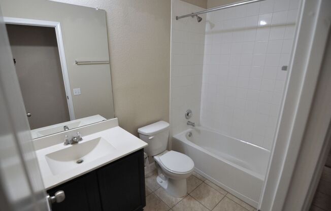 Spacious One-Story Home in Prime Hutto Location!