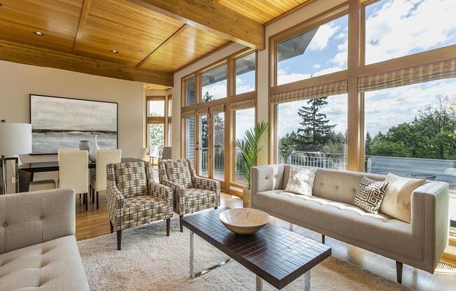 Arlington Heights Retreat! Breathtaking Views. Filled w/ Natural Light.