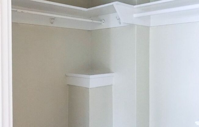 Studio, 1 bath, 487 sqft, $1,395, Unit 103