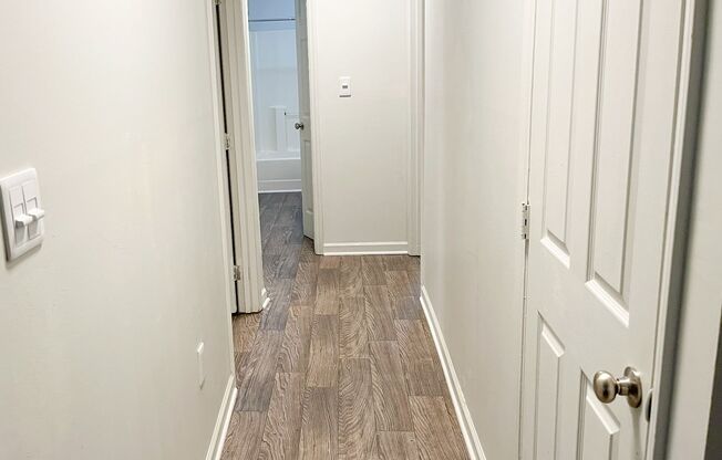 3 beds, 2 baths, 1,281 sqft, $1,284