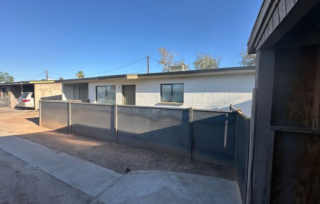 1626 N 26TH PLACE