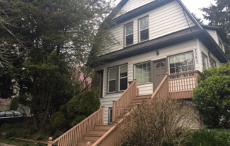 2062 14 AVE W