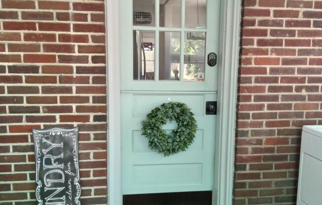 Fully Furnished Home Just Minutes From LU
