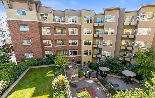 North Canal Station Condo
