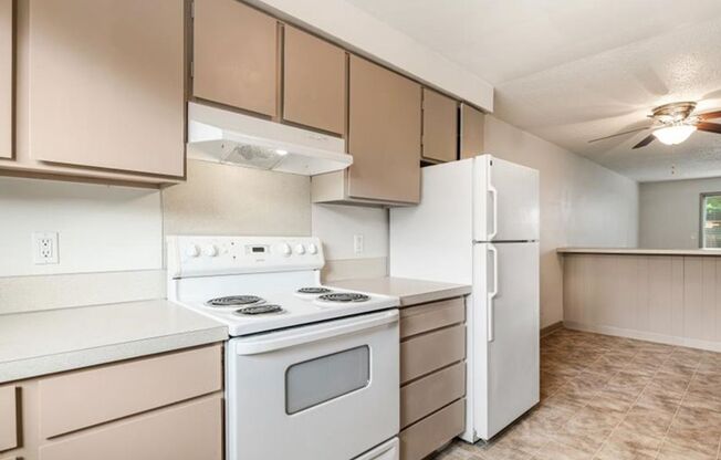 2 beds, 1.5 baths, 1,100 sqft, $1,750, Unit 7