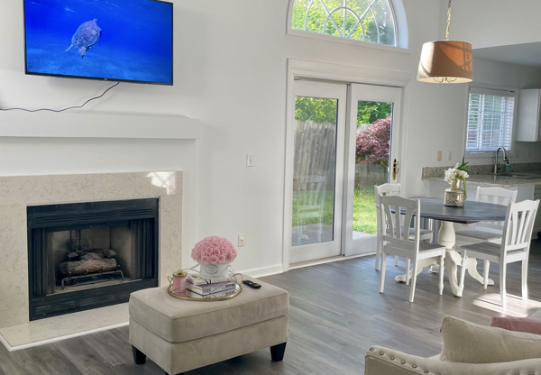 1325 BEACON VLG DR