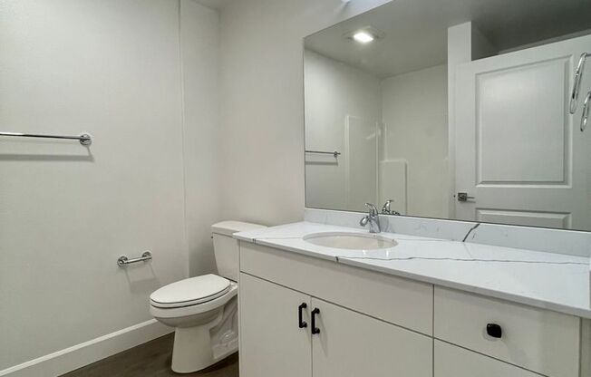 Studio, 1 bath, 327 sqft, $1,650, Unit 410-203