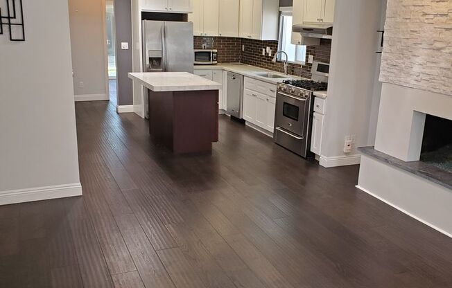 3 + 2 STAND ALONE HOUSE