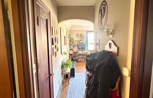 1 bed, 1 bath, 544 sqft, $1,750, Unit Unit 301