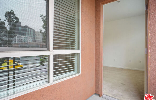 3 beds, 2 baths, 1,213 sqft, $3,600, Unit 209