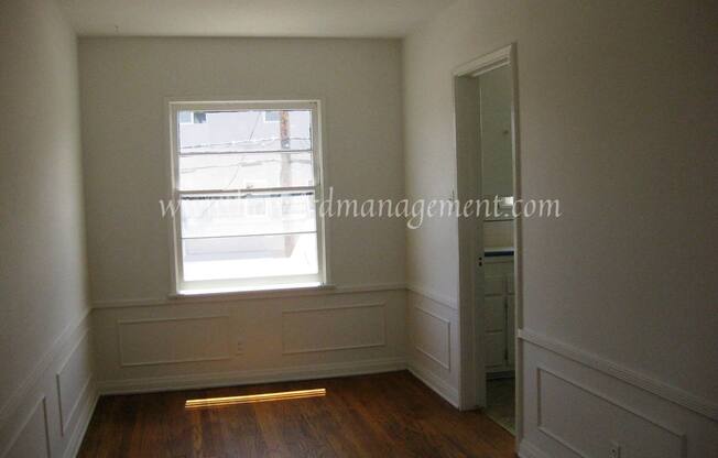 2 beds, 1 bath, $2,495, Unit 11945-3