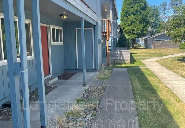 4085 SW 160th Ave