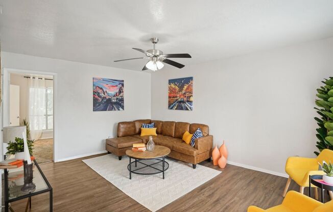 1 bed, 1 bath, 600 sqft, $837, Unit 1048