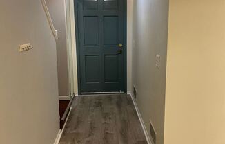 425 8th Ave SE