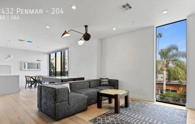 2432 PENMAR