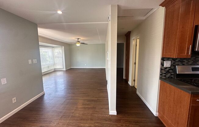 1 bed, 1 bath, 450 sqft, $2,395, Unit 4977