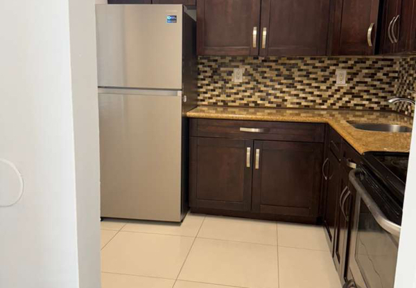 9460 Fontainebleau Blvd