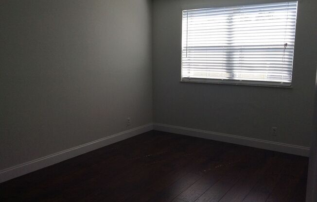 1 bed, 1 bath, 922 sqft, $1,750, Unit 6950-203