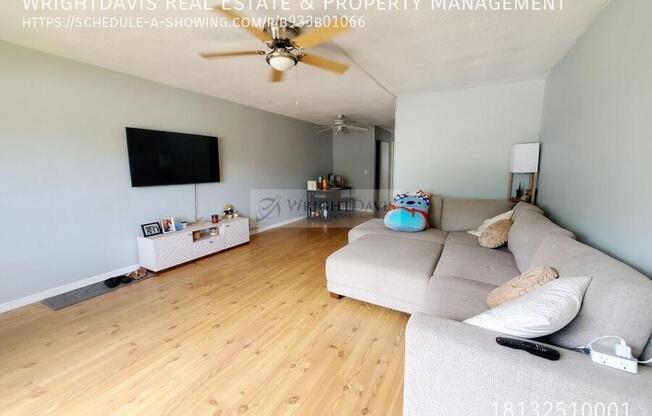 2344 SHELLEY ST