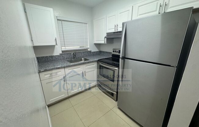 1 bed, 1 bath, 642 sqft, $1,725, Unit 111