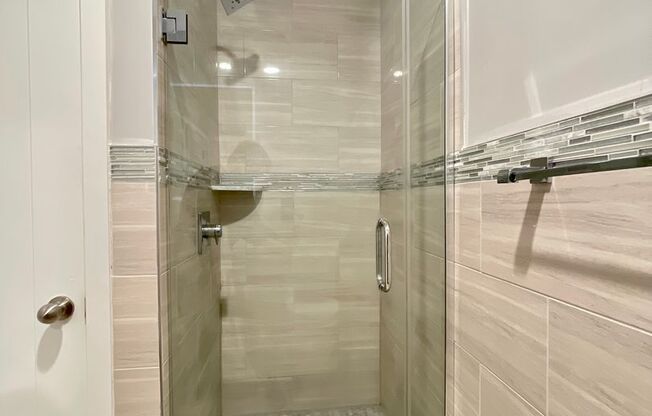 1 bed, 1 bath, $1,395, Unit Apt 18