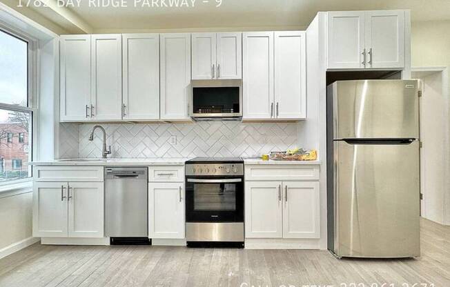 1782 BAY RDG PKWY