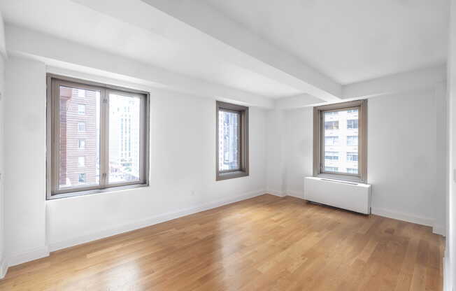 2 beds, 2.5 baths, $10,000, Unit 7J