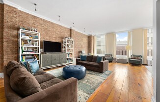 29 E 10 ST