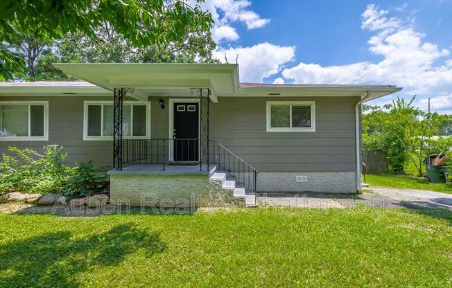 2806 SILVERDALE RD