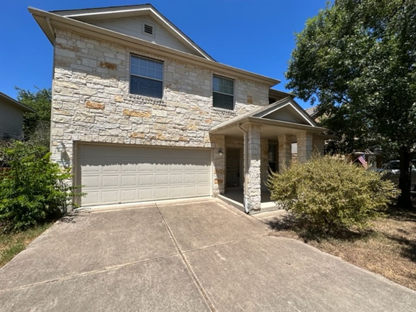 Wonderful home is South Austin. Great location