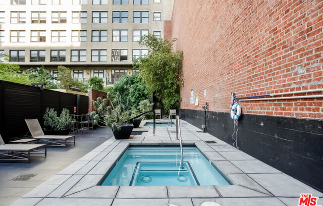 1 bed, 1 bath, 470 sqft, $2,000, Unit 907