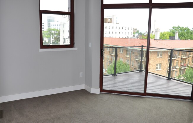 2 beds, 1 bath, 1,000 sqft, $2,240, Unit 407