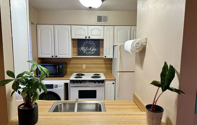 Beautiful move in ready first story condo.